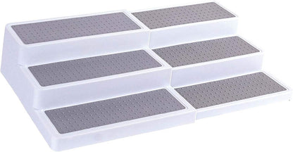 3-tier expandable plastic spice rack with adjustable length and non-skid shelves for kitchen organization